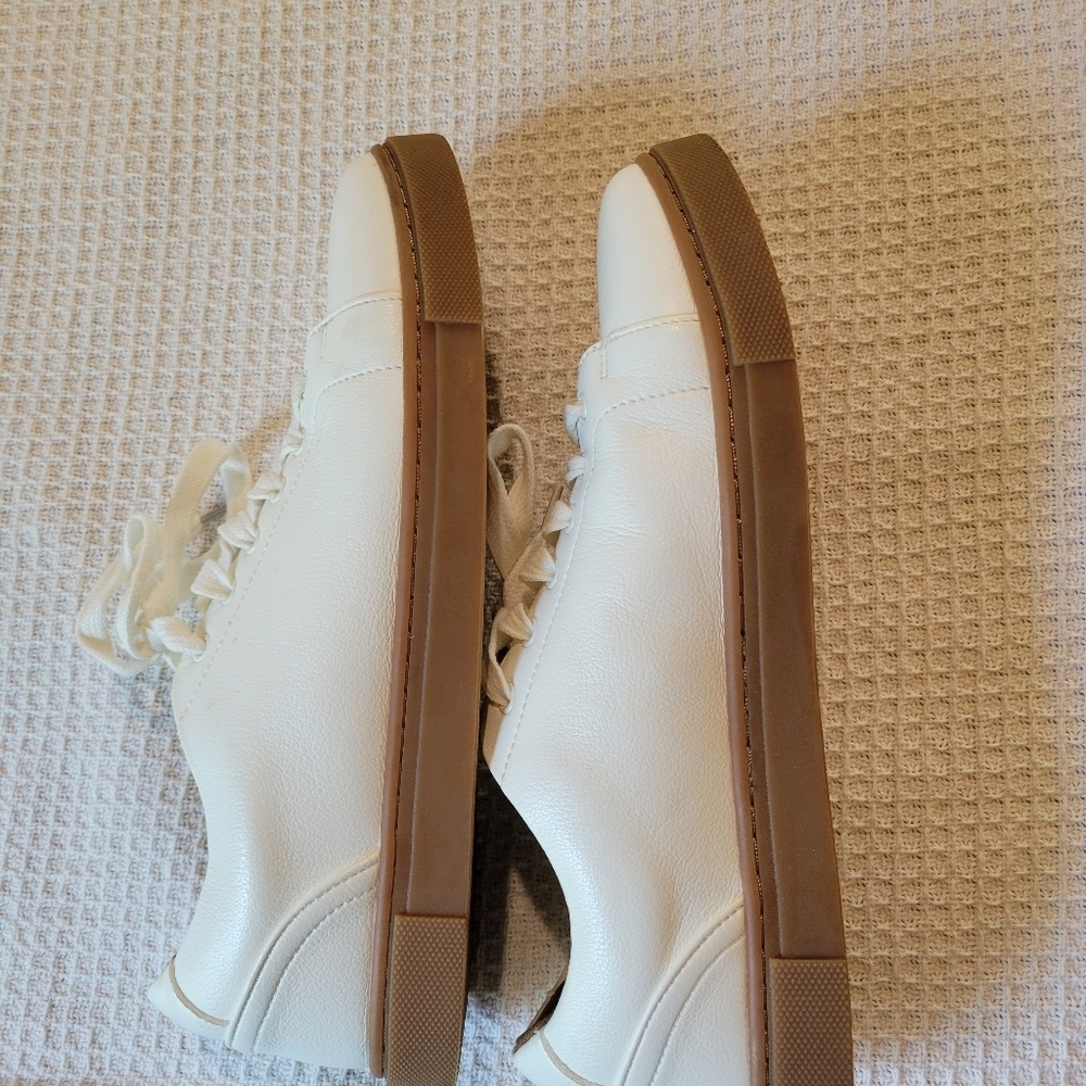 Porter & Ash Classic White Leather Sneakers - Picture 6 of 11